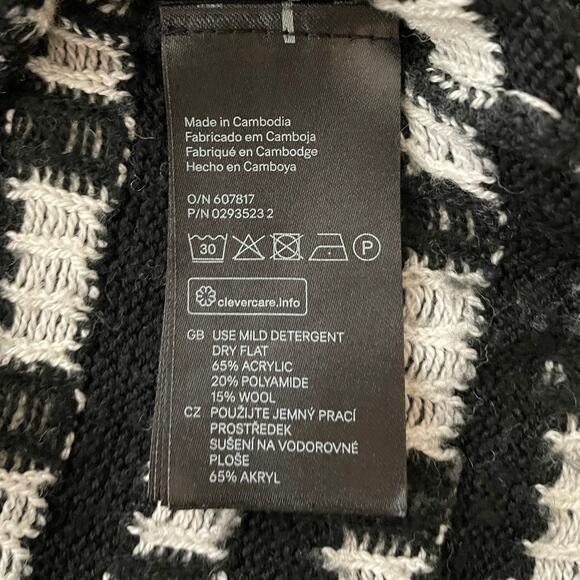 H&M Womens Medium Sweater Black and White Polka Dot Long Sleeve Back 1/4 Zipper - Picture 5 of 8